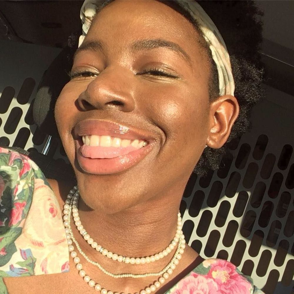 Meet your Posher, Jasmine